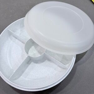VNTG Tupperware fruit and veg Serving Tray White Speckled Divided 1708 Lid